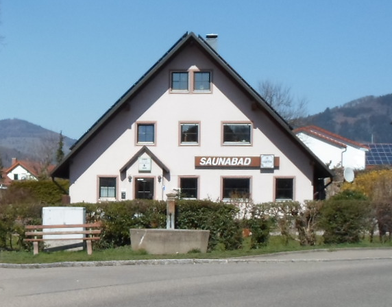 F-06 Saunabad Brunnen
